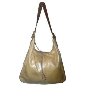 Vintage Charm: Hobo Leather Brown Bag